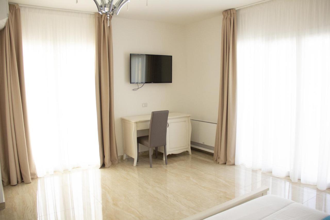 B&B Imperial Exclusive Rooms & Breakfast Porto Cesareo Eksteriør billede