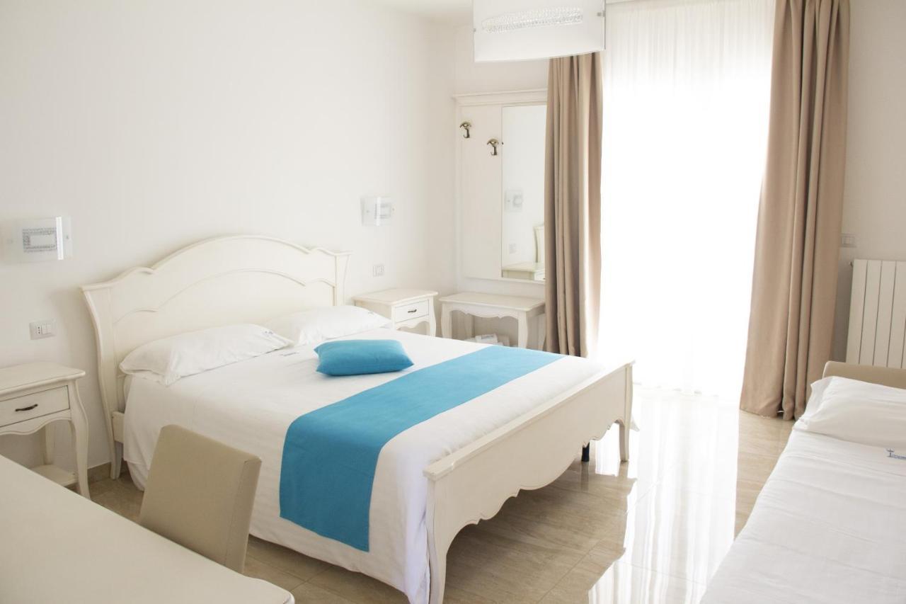 B&B Imperial Exclusive Rooms & Breakfast Porto Cesareo Eksteriør billede