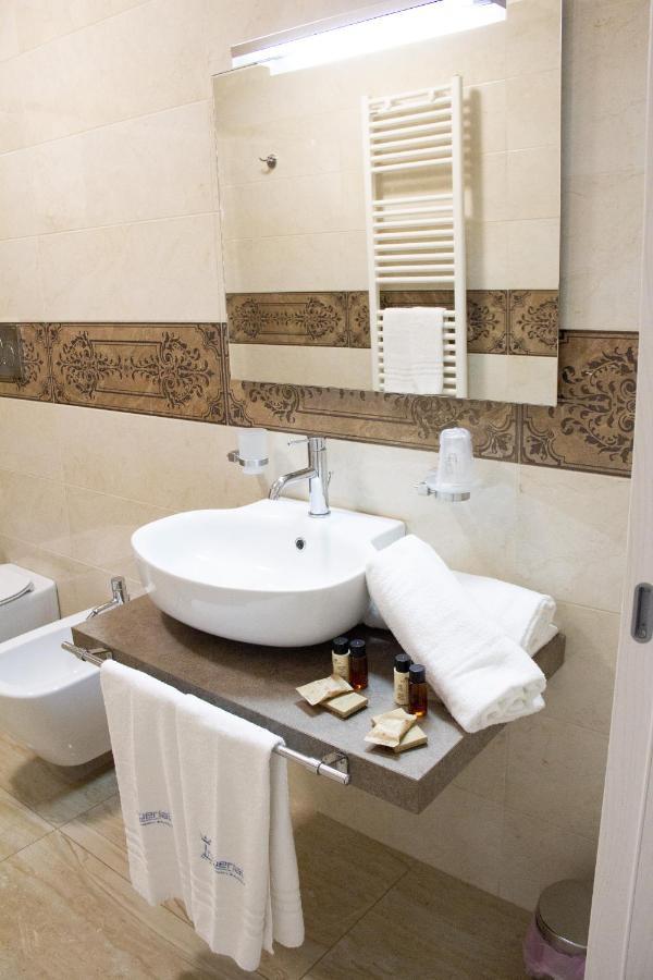 B&B Imperial Exclusive Rooms & Breakfast Porto Cesareo Eksteriør billede